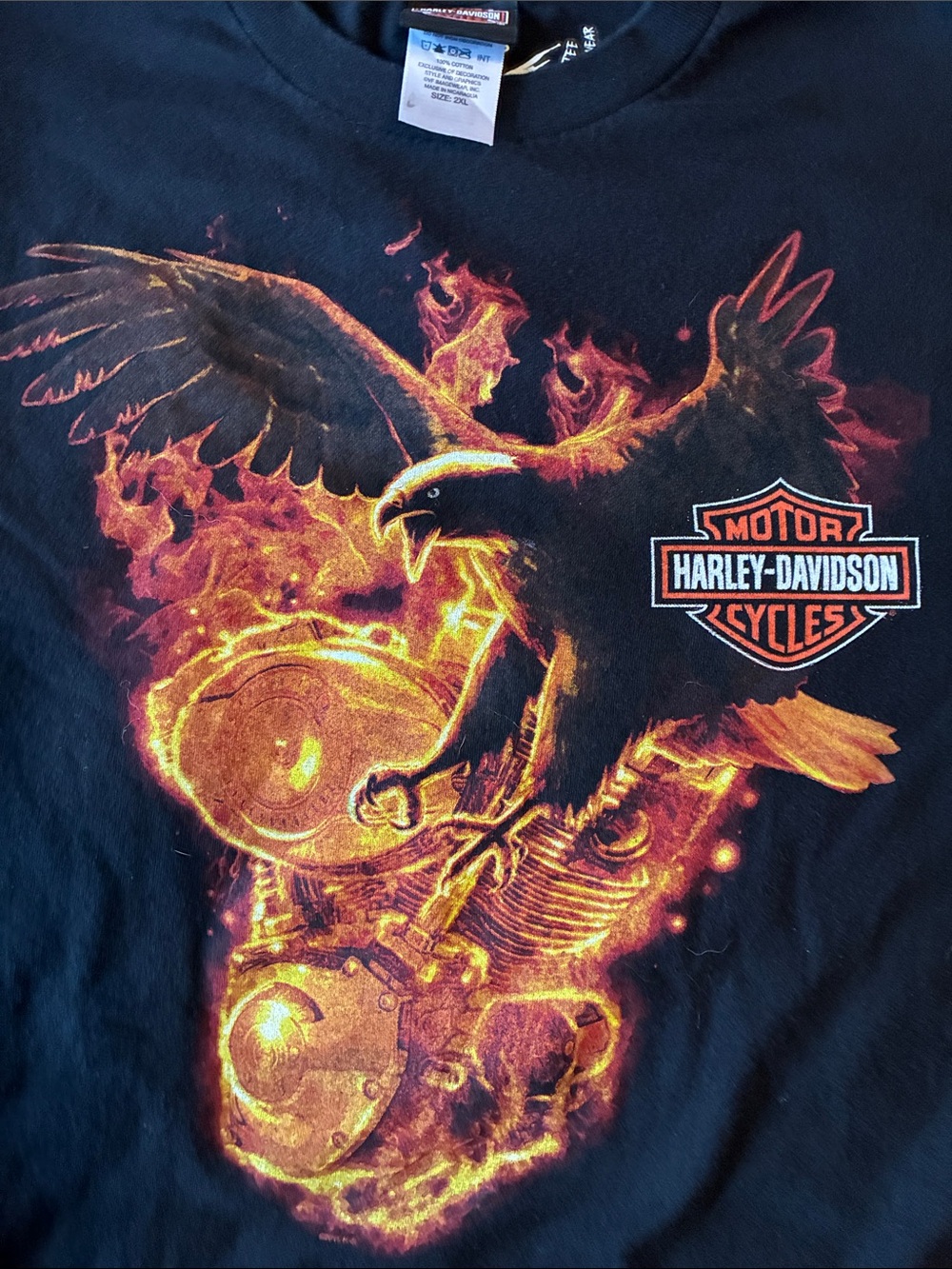 Harley-Davidson Black Tee with Flaming Eagle and Engine Chicago Windy City xxl